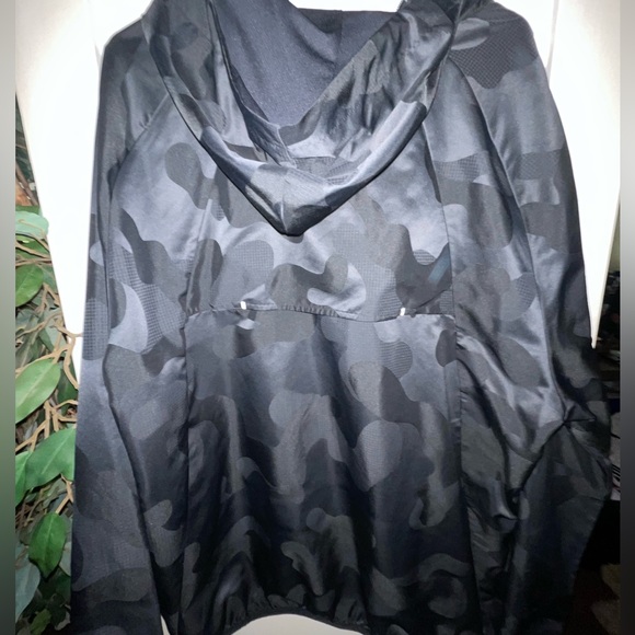 XL Jordan windbreaker jacket mint new condition - Picture 4 of 4